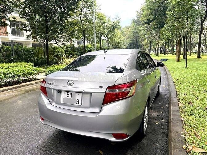 Bán Toyota Vios 2018 1.5E chính chủ xe nhà: 262 tr