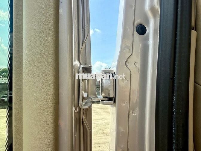 FORD TRANSIT LUXURY 2019 – BẢN CAO CẤP