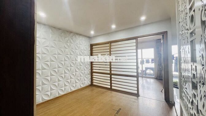 Hot - Golden Palace - Mễ Trì 120m2 3PN full nội thất giá tốt 18tr/th