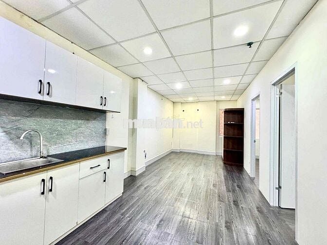 ☘️2PN - Thang máy - 50m2 - Full NT - Ngay vòng xoay Lăng Cha Cả