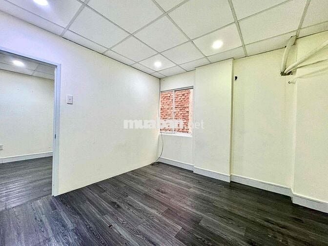 ☘️2PN - Thang máy - 50m2 - Full NT - Ngay vòng xoay Lăng Cha Cả