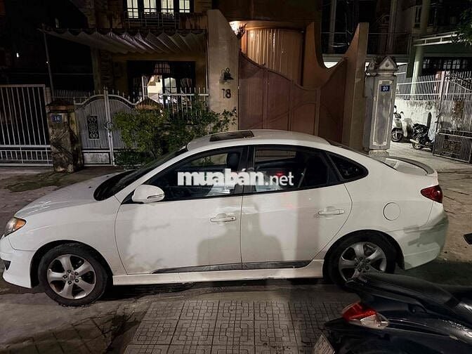 Hyundai Avante 2014 1.6 AT - 50000 km