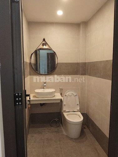 Nhà HXH Lý Thánh Tông 4x20m, 1 lầu đúc nhà mới đẹp ở liền, hẻm thông