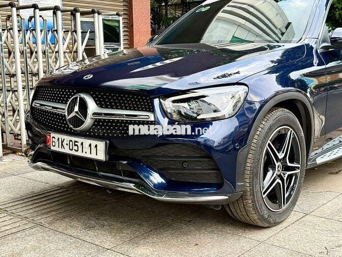GLC 300 2021 odo 6,6v giá 1 tỷ 530