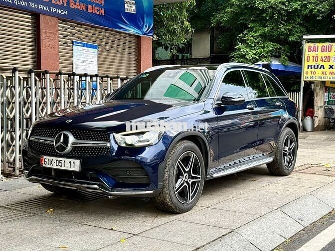 GLC 300 2021 odo 6,6v giá 1 tỷ 530