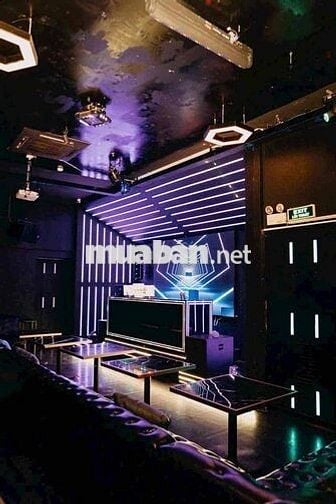 Sang nhượng lại quán Bar Q1 đang hoạt động và dđ giấy phép