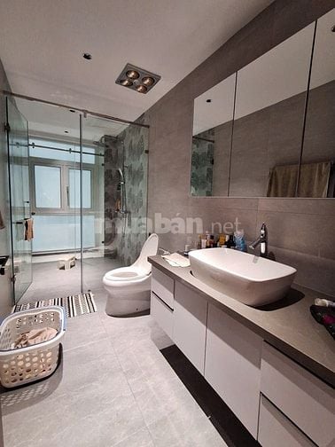 Bán Biệt Thự Sân Vườn Việt Hưng – Long Biên, 140m², 5 Tầng, Hơn 40 Tỷ