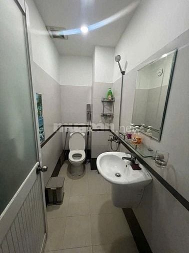 Về quê bán gấp nhà Bàu Cát. Phường 2. Tân Bình. Giá 3 tỷ 590/ 56m2.
