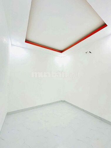 Nhà 1 Lầu 5 x 20m , 3 Phòng Ngủ Ngay Lộc Hậu Đường Xe Hơi Sổ Hoàn Công