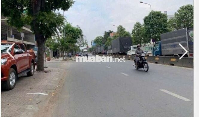 Tòa Nhà văn Phòng 1 Hầm 4 Lầu Mặt Tiền Lê Thị Riêng. Ngay UBND Q12