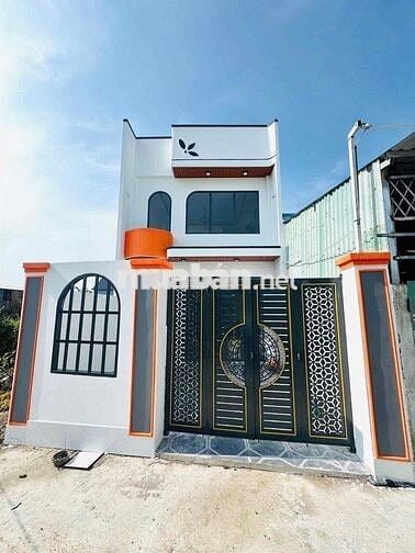 Nhà 1 Lầu 5 x 20m , 3 Phòng Ngủ Ngay Lộc Hậu Đường Xe Hơi Sổ Hoàn Công