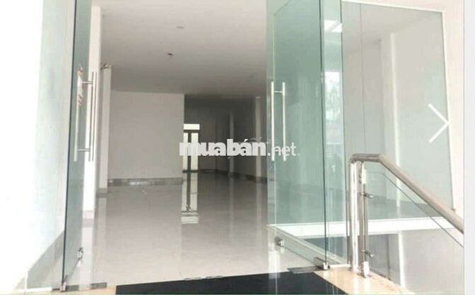 Tòa Nhà văn Phòng 1 Hầm 4 Lầu Mặt Tiền Lê Thị Riêng. Ngay UBND Q12