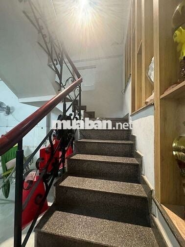 Hiệp Thành 35/hẻm 8 m/4*18nhà 1 lầu 2 pn2w