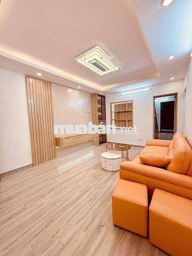 Bán tập thể Đại La tầng 2, 70m, ô tô đỗ chân cầu thang, full nội thất