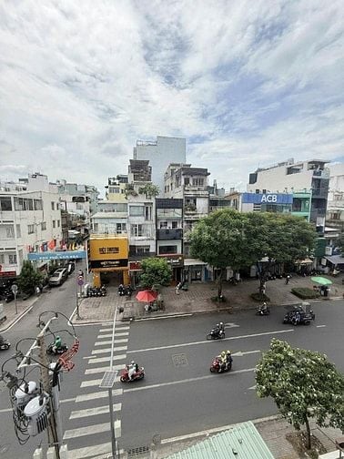 CHO THUÊ NHÀ GIÁ RẺ - NHÀ NGUYÊN CĂN CÓ MẶT TIỀN KINH DOANH