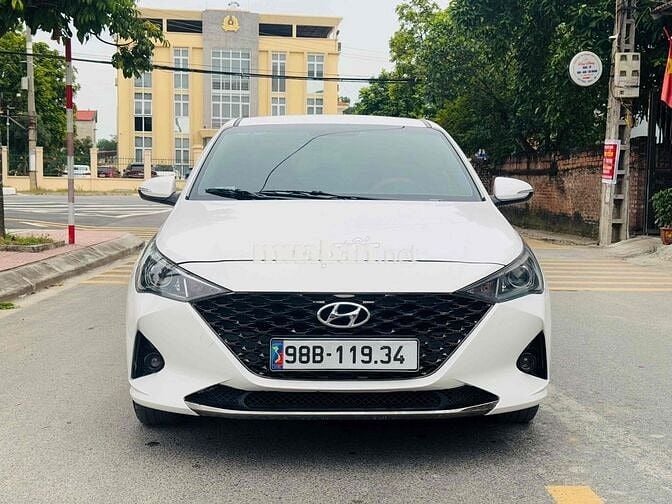 Hyundai Accent 2022 1.4 AT - 45000 km 1 chủ