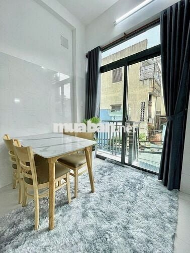 Một căn Duplex siêu thoáng sát hàng xanh, ngay trung tâm TP HCM