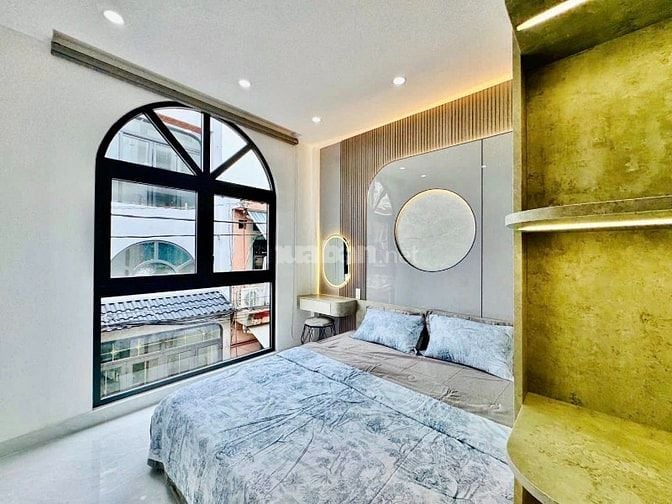 Chính chủ gửi bán nhà Lý Thường Kiệt Q10 - Hẻm OT - Giá chỉ 1t8 TL