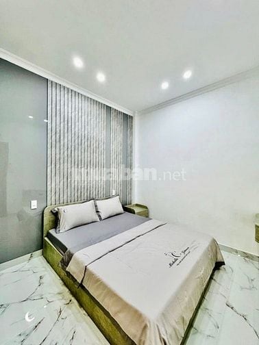 Chính chủ gửi bán nhà Lý Thường Kiệt Q10 - Hẻm OT - Giá chỉ 1t8 TL