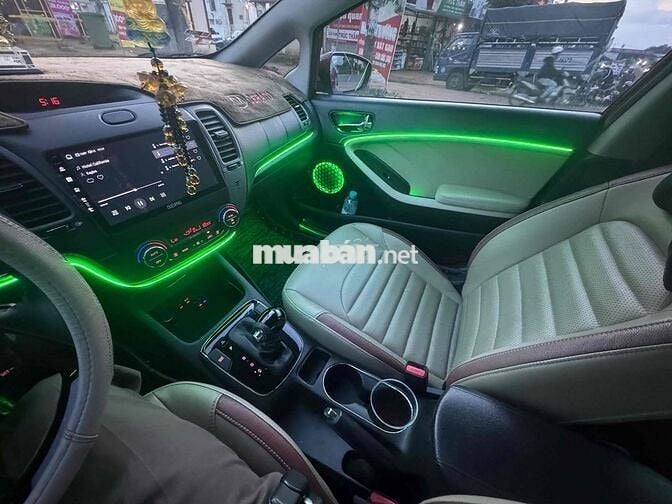 Kia Cerato 2018 1.6 AT - 75000 km