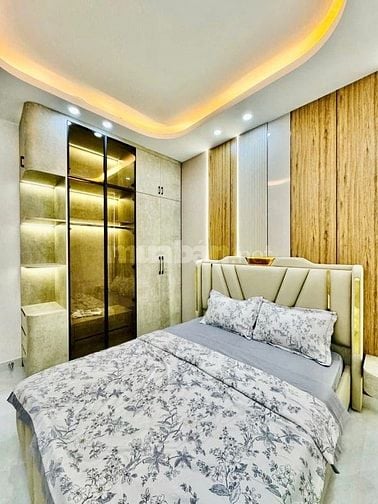 Chính chủ gửi bán nhà Lý Thường Kiệt Q10 - Hẻm OT - Giá chỉ 1t8 TL