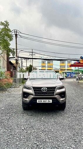 toyota fortuner 2022 sàn