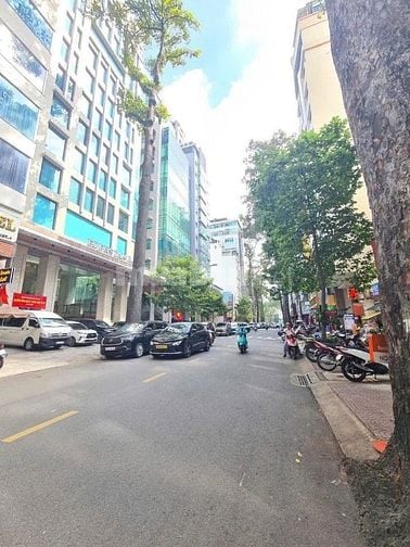 VỊ TRÍ VÀNG-GÓC 2 MẶT TIỀN VIP-BẤT ĐỘNG SẢN HOT NHẤT TRUNG TÂM QUẬN 1 