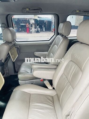 Kia Carnival 2009 GS 2.5 AT - 89000 km