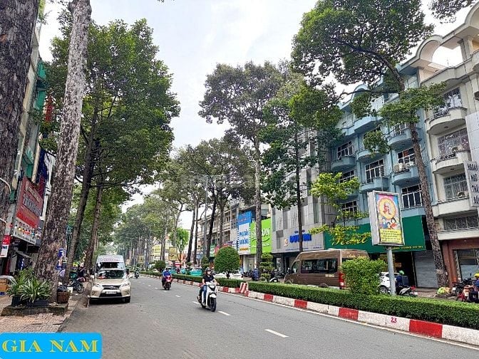 BÁN NHÀ MẶT TIỀN : 107 - 109 AN DƯƠNG VƯƠNG - P. 8 - Q. 5 HCM