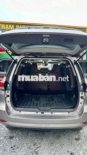 toyota fortuner 2022 sàn