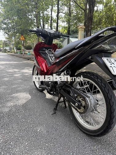 ex 2010 chinh chu bá hoac giao luu