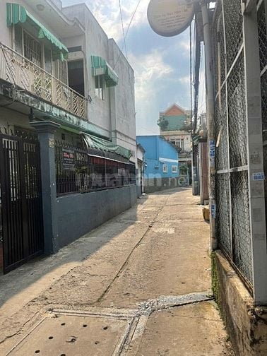 Bán nhà gấp  tại Nguyễn Hữu Cầu , Bà Điểm ,TP HCM , giá bán  5,8 tỷ 