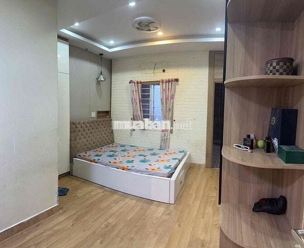 BÁN NHÀ 2 tầng kiệt TRƯNG NỮ VƯƠNG cách đường 70m