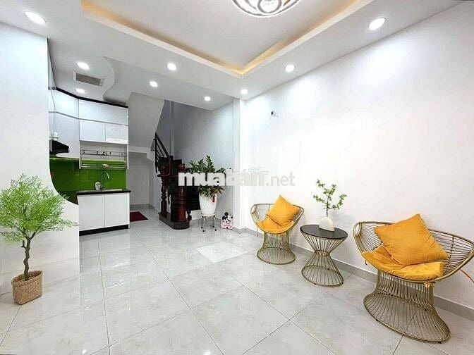 Bán Nhà Trần Quốc Thảo Q3, 54m2(4.5x12) 5 Tầng, 4PN 4WC, Giá Mềm.