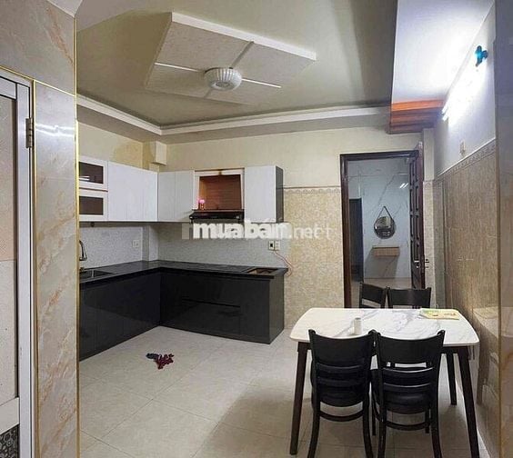 BÁN NHÀ 2 tầng kiệt TRƯNG NỮ VƯƠNG cách đường 70m