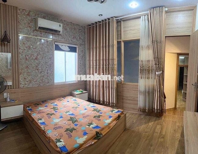 BÁN NHÀ 2 tầng kiệt TRƯNG NỮ VƯƠNG cách đường 70m