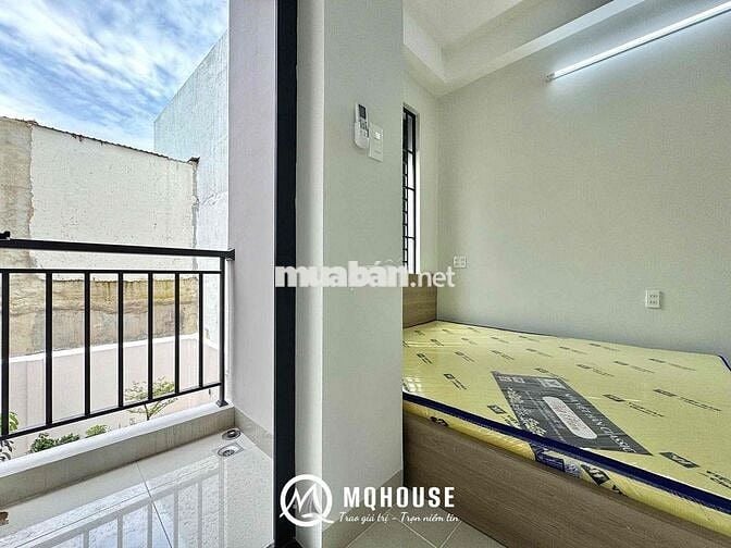 STUDIO BAN CÔNG - CỬA SỔ - MÁY GIẶT RIÊNG NGAY AEON MALL TÂN PHÚ