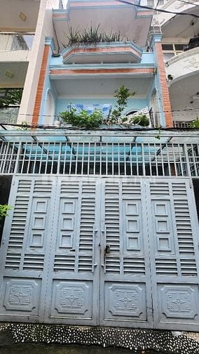 BÁN NHÀ 2 MẶT TIỀN HẺM XE HƠI,GIÁP CÔNG VIÊN GIA ĐỊNH