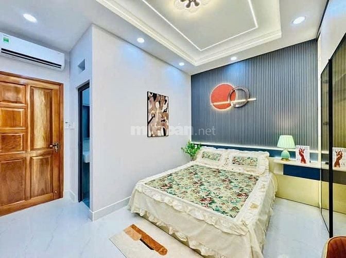 Thua lỗ bán gấp nhà Huỳnh Văn Bánh. Phường 11. Phú Nhuận. Giá 3 tỷ 190