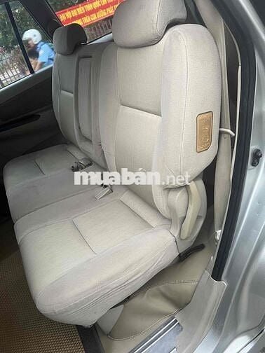 bán xe toyota innova