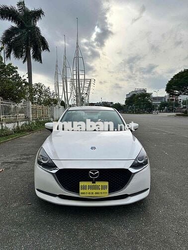 Mazda 2 2021 1.5 Luxury - 40000 km