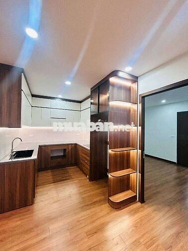 Căn hộ KĐT Nam Trung Yên tầng đẹp 72m 3n2vs giá cực hợp lý chỉ 6.X tỷ