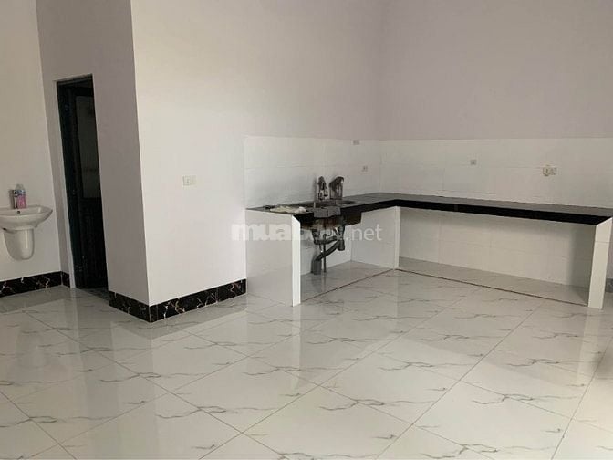 Bán gấp nhà c4 đường Giồng Cát, ngay BV Xuyên Á Củ Chi, 154m2, 835TR