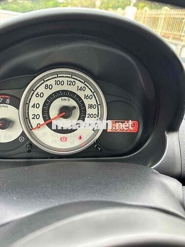 Mazda 2 2013 1.5 AT - 80000 km