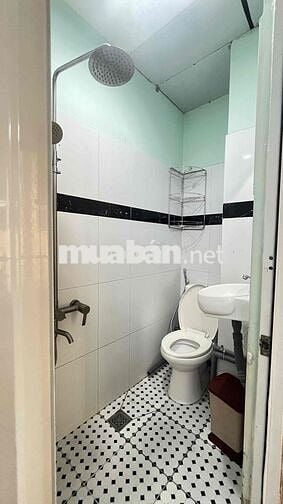 P. 19m2, tầng 1, nội thất đầy đủ,wc riêng