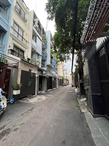 Bán nhà 5 tầng hẻm xe hơi Lý Thường Kiệt phường 9 TB