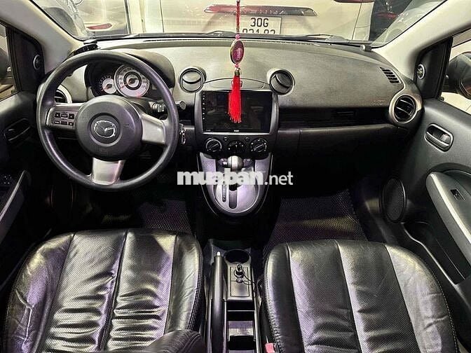 Mazda 2 2013 1.5 AT - 80000 km