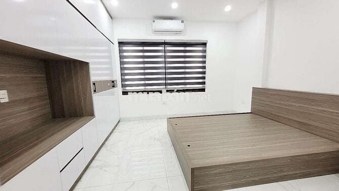 Bán Nhả 4 Tầng - Long Biên - Mới Xây - Full Nội Thất