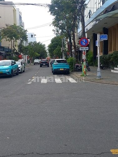 👉4TỶ NHỈNH 🏡111 M2- GẦN CHỢ CẨM LỆ NGANG 7M NỞ HẬU Ô TÔ ĐỖ SÂN