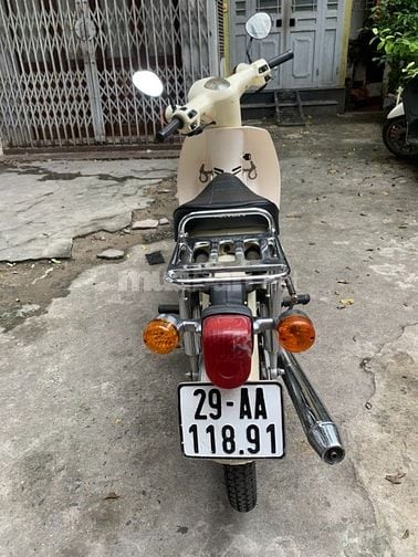 Cần bán xe cúp 50cc màu trắng Đài Loan, biển Hà Nội